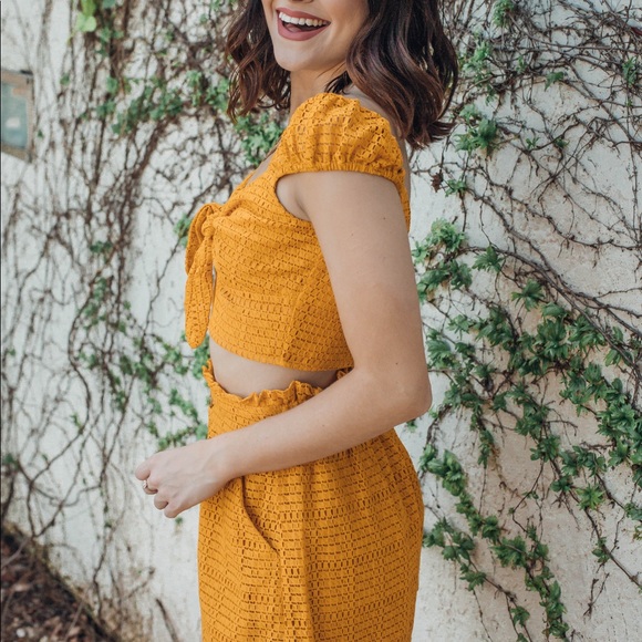 Cherry Tie Crop Top - Picture 6 of 7